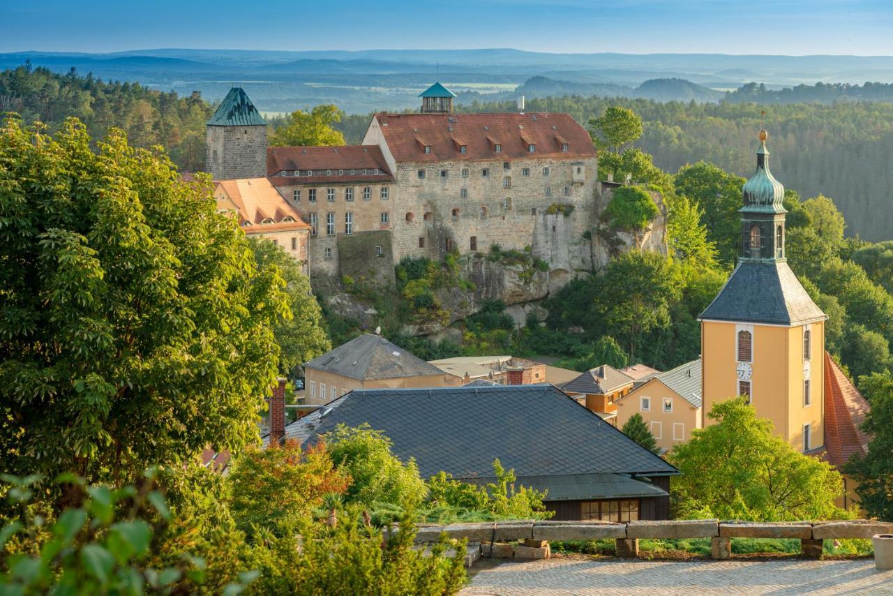 Hotel Zur Aussicht Hohnstein Exterior foto